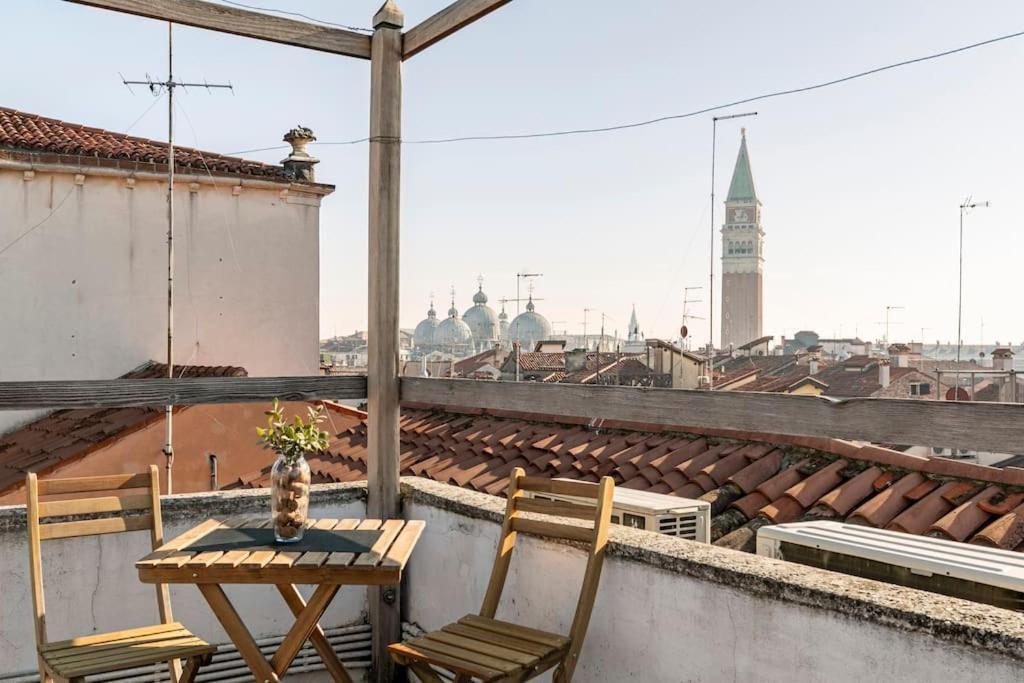 Apartment Ihomes Rialto-corte Del Calice-attico Vista Centro Venedig